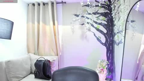 Snapshot of _alice08_ chatting on June 2026 12:07:02 PM online show from June 2026 12:07:02 PM