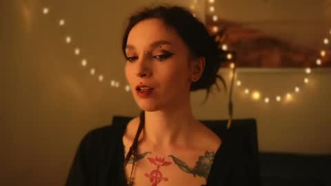 Snapshot of _alicemorrison_ chatting on April 2026 05:26:02 PM Alice Morrison Mistress Datura online show from April 2026 05:26:02 PM