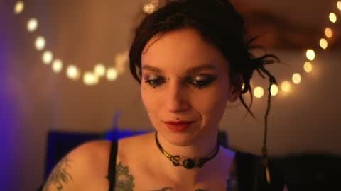 Snapshot of _alicemorrison_ chatting on April 2026 05:55:01 PM Alice Morrison Mistress Datura online show from April 2026 05:55:01 PM