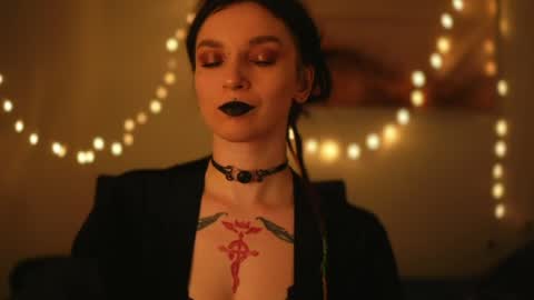 Snapshot of _alicemorrison_ chatting on May 2026 05:30:02 PM Alice Morrison Mistress Datura online show from May 2026 05:30:02 PM