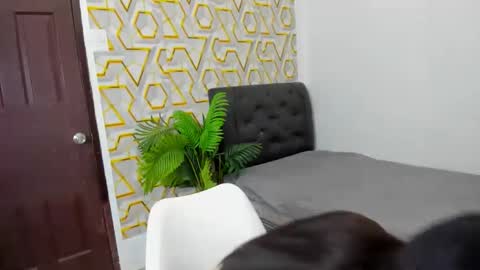 Thea online show from October 2025 11:40:02 AM