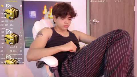 Snapshot of _an_drew18 chatting on May 2026 04:03:02 PM _an_drew18 online show from May 2026 04:03:02 PM