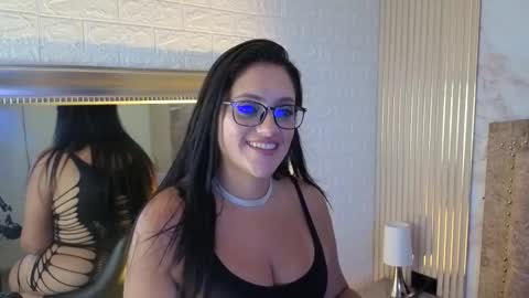 Snapshot of _andrealopez chatting on March 2026 04:19:01 AM _andrealopez online show from March 2026 04:19:01 AM