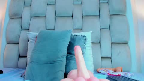 Angel Azul online show from January 2025 02:51:02 PM