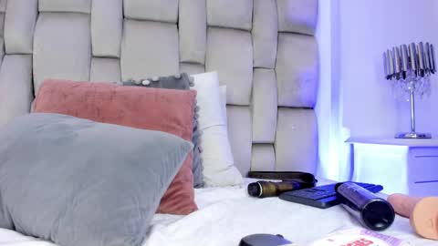 Angel Azul online show from March 2025 02:51:02 PM