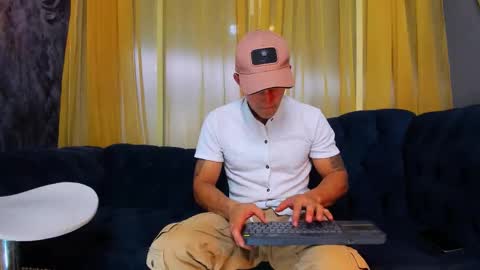 Angel Rivera online show from February 2026 09:11:02 PM