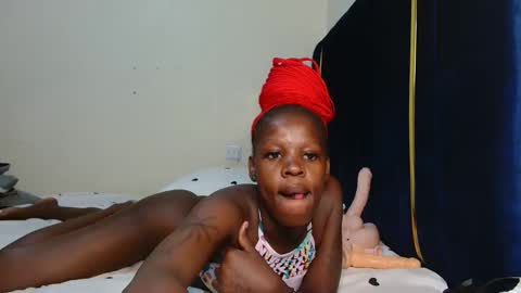 Anitas online show from November 2025 06:14:02 AM