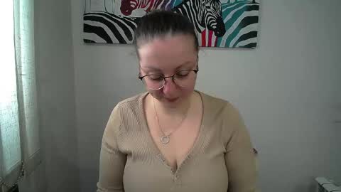 Snapshot of _annabelle_lee chatting on April 2026 06:38:02 AM Anna online show from April 2026 06:38:02 AM