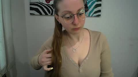 Snapshot of _annabelle_lee chatting on April 2026 06:29:02 AM Anna online show from April 2026 06:29:02 AM
