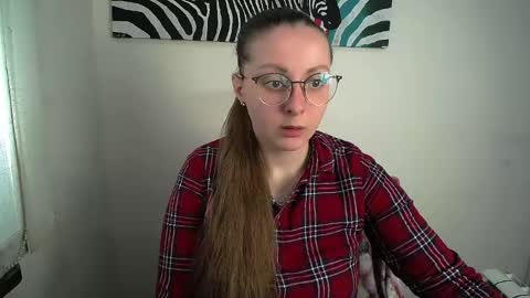 Snapshot of _annabelle_lee chatting on May 2026 06:30:01 AM Anna online show from May 2026 06:30:01 AM