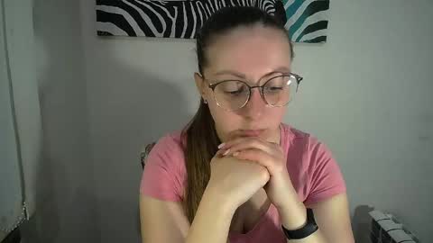 Snapshot of _annabelle_lee chatting on June 2026 06:27:01 AM Anna online show from June 2026 06:27:01 AM