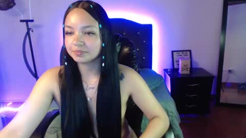 Snapshot of _anne_hot chatting on December 2024 10:19:01 PM Anne online show from December 2024 10:19:01 PM