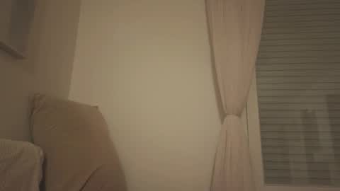 Anna online show from October 2025 08:29:02 PM