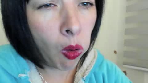 Snapshot of _antomouth_paradise chatting on January 2025 02:27:01 AM antonia online show from January 2025 02:27:01 AM