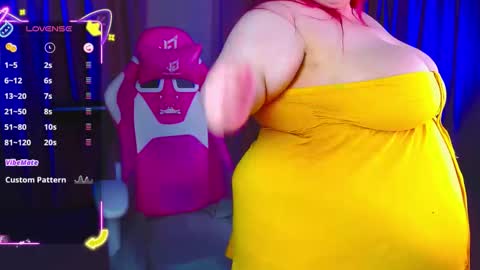 _ariaakashi_ online show from September 2025 07:08:01 AM