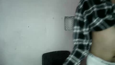 _asiancutebaby online show from April 2026 09:12:01 AM