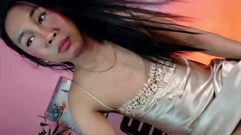 _asiancutie online show from October 2025 05:47:01 PM