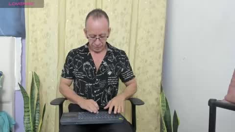 Axel online show from June 2026 11:34:02 AM
