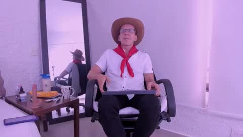 _axelking_ online show from February 2026 11:37:01 AM