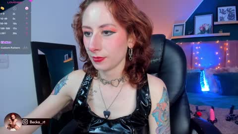 Sofia online show from December 2024 03:55:01 PM