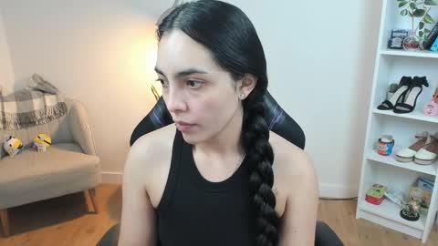 Bella Evans online show from February 2025 05:33:01 AM