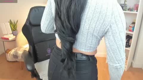 Bella Evans online show from March 2026 05:57:02 AM