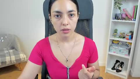 Bella Evans online show from June 2026 04:48:02 AM
