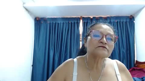 _bellanocturna online show from March 2026 10:14:01 PM