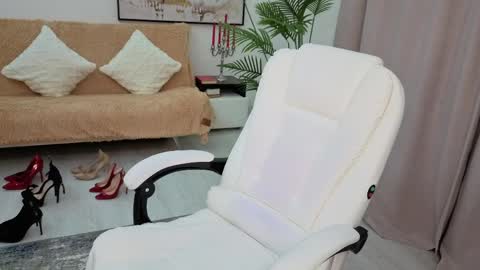 Beylly online show from March 2026 02:28:01 PM