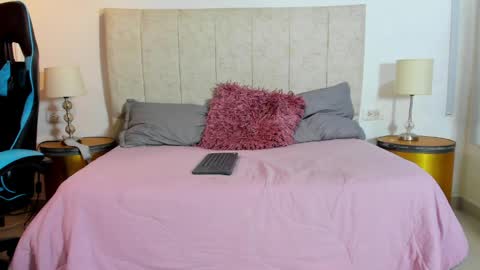 _blowsex_ online show from April 2026 01:42:02 PM