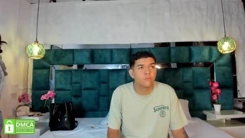 _bonnyandclyde online show from January 2026 12:43:01 PM