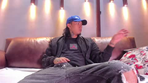 Snapshot of _cannabitch chatting on December 2024 01:06:02 PM Shatta Sara online show from December 2024 01:06:02 PM