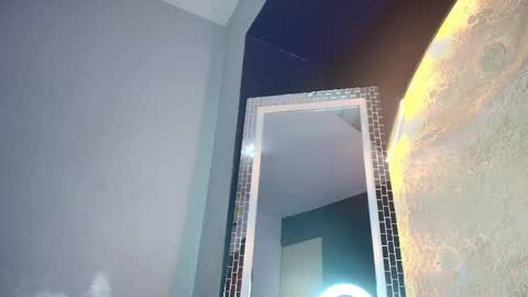 Snapshot of _carolinagomez chatting on May 2026 07:12:02 PM Caro. online show from May 2026 07:12:02 PM