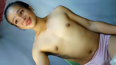 Snapshot of _caroline18_ chatting on July 2026 06:49:01 AM Kate flores online show from July 2026 06:49:01 AM
