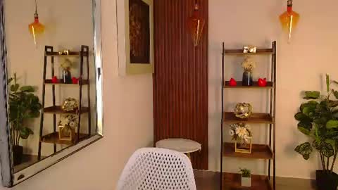 Snapshot of _celeste_hill chatting on June 2026 11:09:02 AM Celeste online show from June 2026 11:09:02 AM