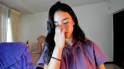 Charlote online show from January 2025 08:32:02 PM