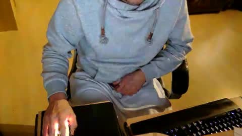 Snapshot of _chris_87 chatting on January 2025 07:40:01 PM  chris 87 online show from January 2025 07:40:01 PM