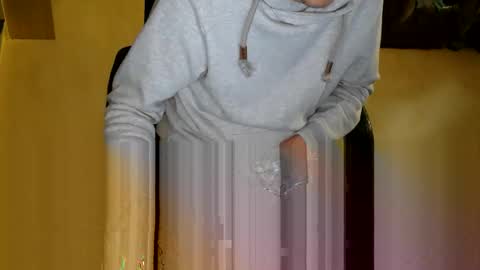 Snapshot of _chris_87 chatting on January 2025 07:08:01 PM  chris 87 online show from January 2025 07:08:01 PM