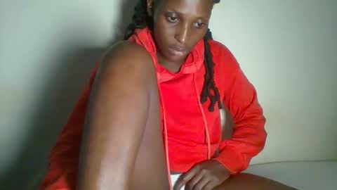 clara online show from March 2025 06:41:02 PM