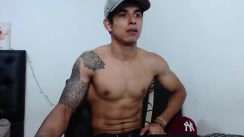  crissgex  online show from March 2026 11:00:01 PM