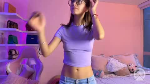 Snapshot of _cute_isabella_ chatting on May 2026 11:06:02 PM _cute_isabella_ online show from May 2026 11:06:02 PM