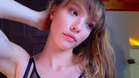 DemiDee online show from December 2024 02:37:01 PM