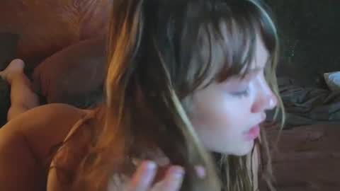 DemiDee online show from February 2025 05:07:01 PM