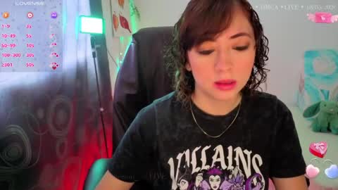 Snapshot of _denisse_peterson_ chatting on May 2026 06:03:01 PM DENISE online show from May 2026 06:03:01 PM