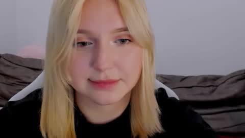 Snapshot of _dewpoint_ chatting on September 2025 08:43:01 PM Ri online show from September 2025 08:43:01 PM