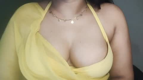 _dreamgirl_0 online show from April 2026 10:14:02 AM