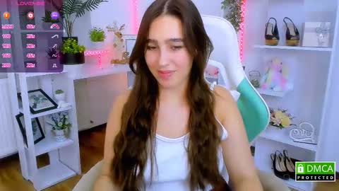 Lizzy  online show from December 2025 09:42:01 PM