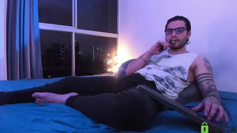 Snapshot of _elon_coxx_ chatting on April 2026 02:36:02 AM - online show from April 2026 02:36:02 AM