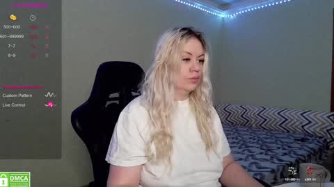 chloue and Gretta online show from January 2025 05:37:01 AM