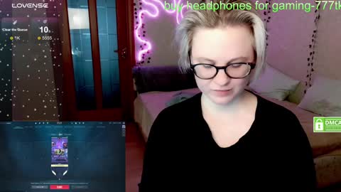 chloue and Gretta online show from January 2025 06:21:01 PM